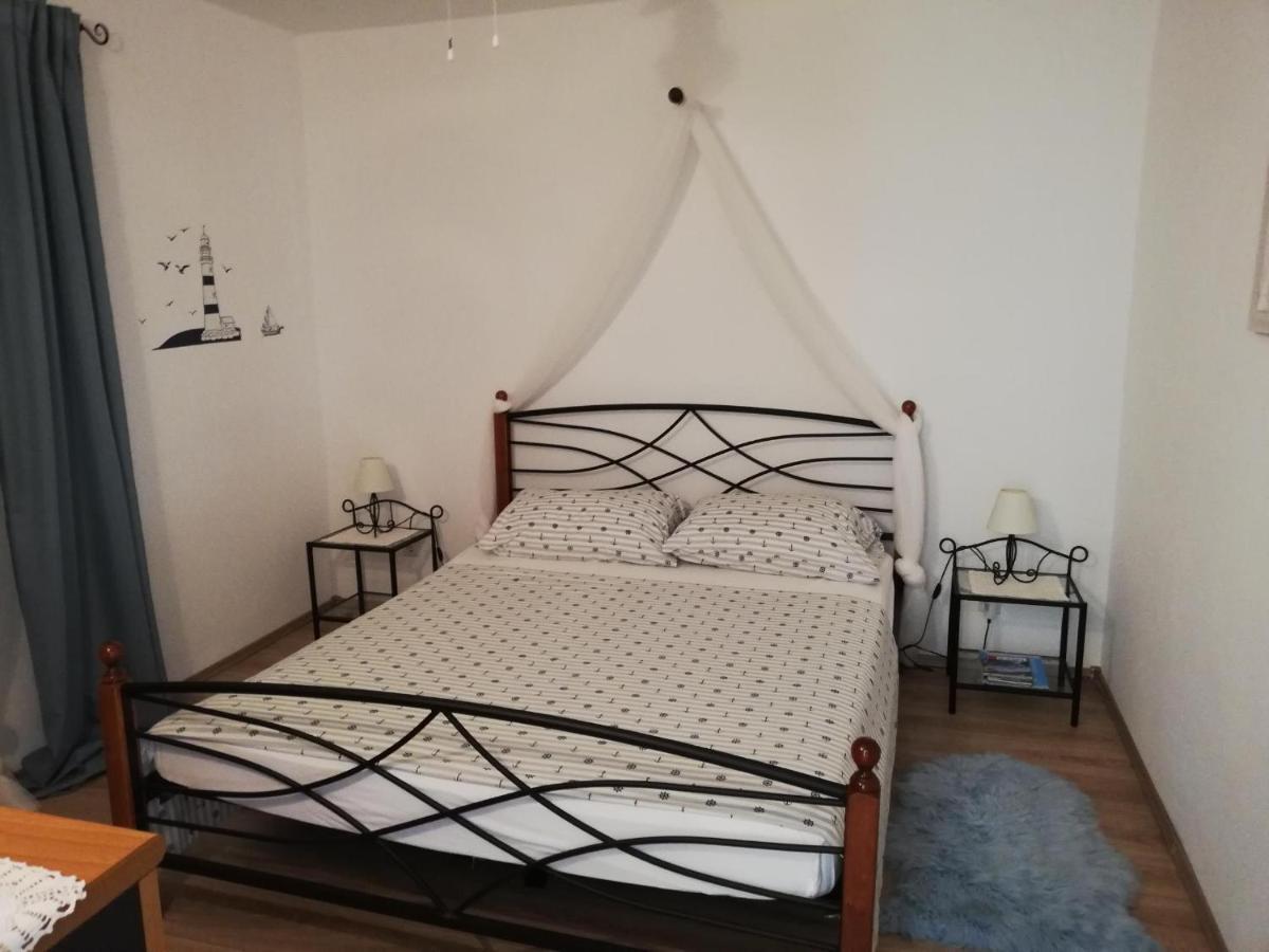 Apartment House Vir-To-All Екстериор снимка