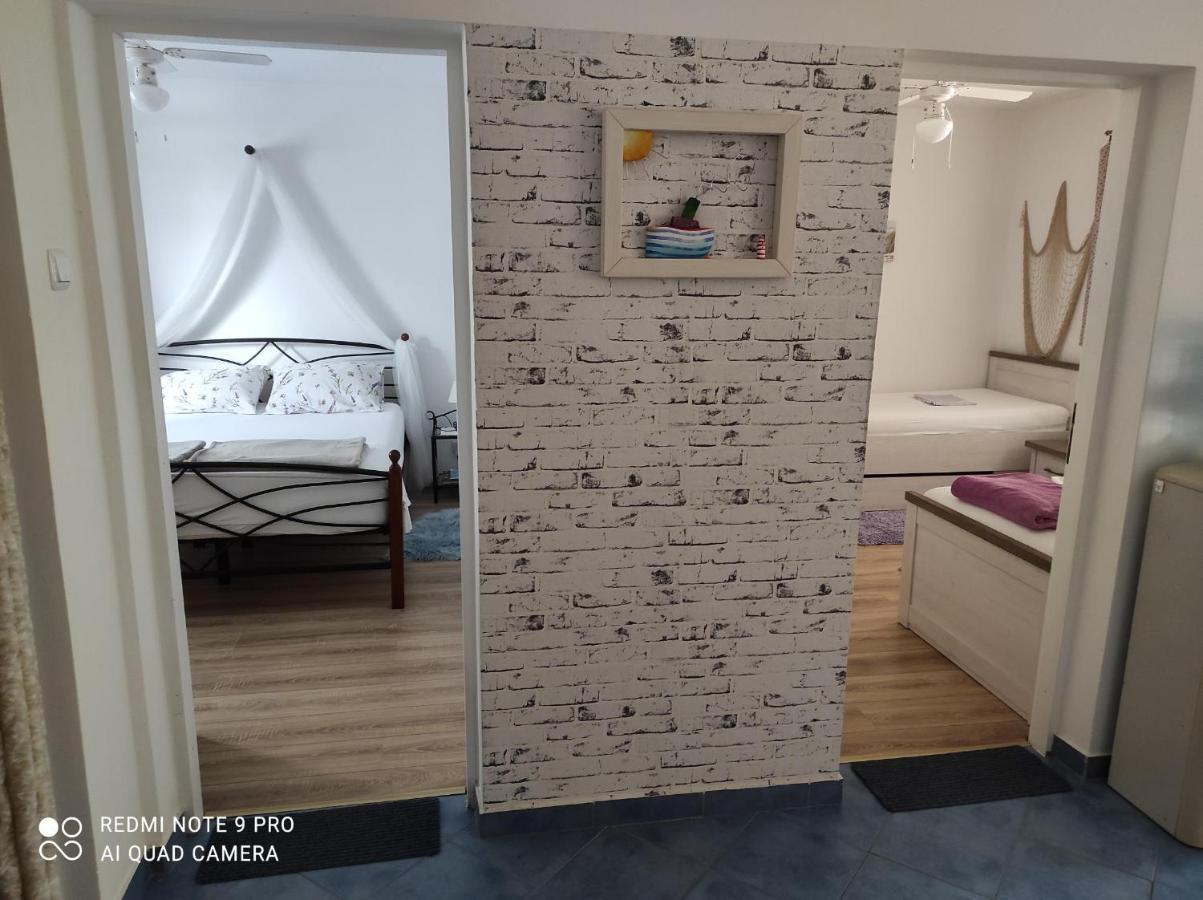 Apartment House Vir-To-All Екстериор снимка