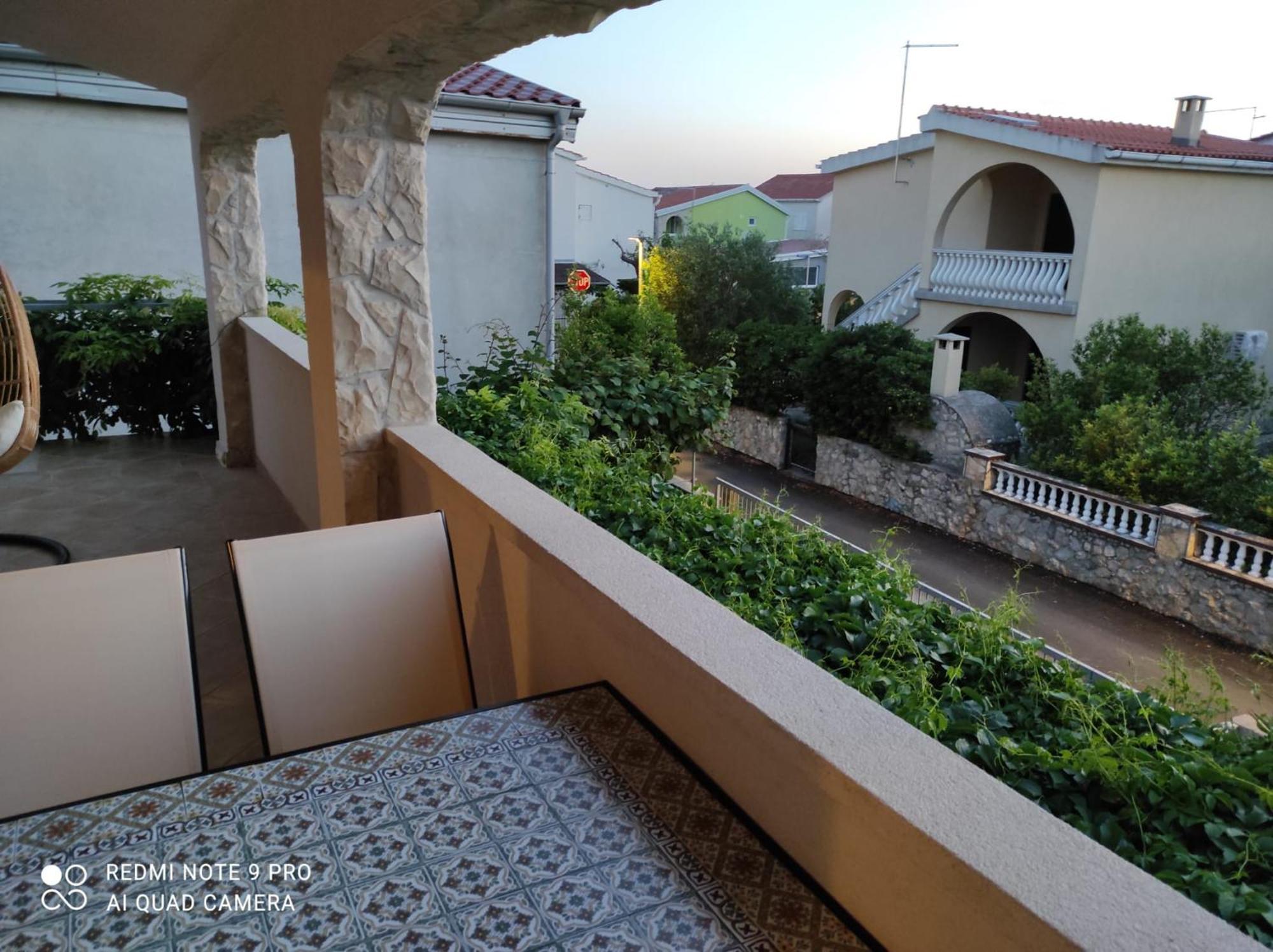 Apartment House Vir-To-All Екстериор снимка