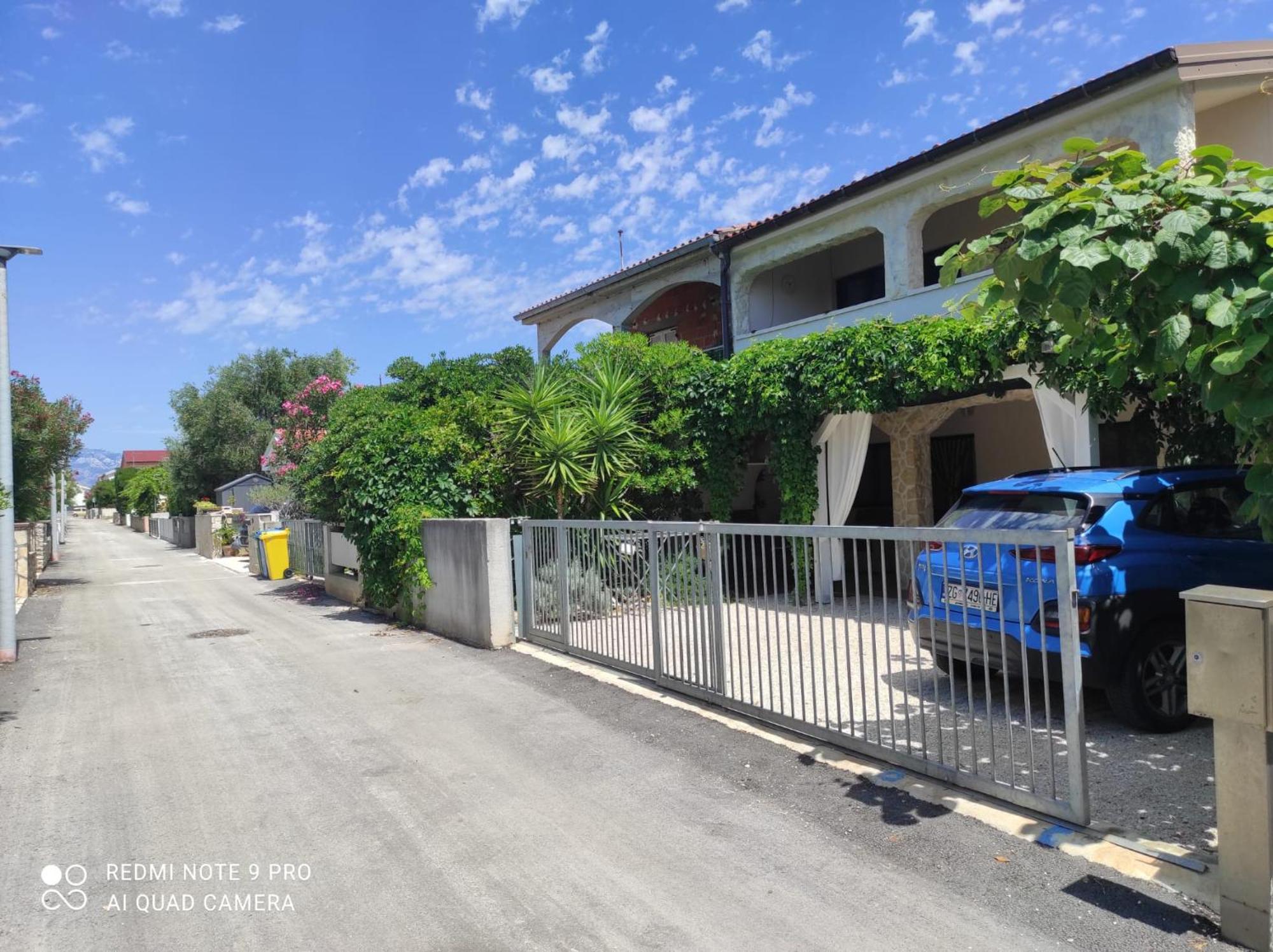Apartment House Vir-To-All Екстериор снимка