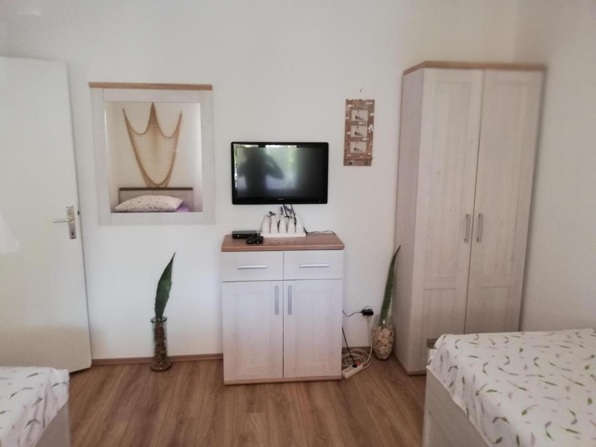 Apartment House Vir-To-All Екстериор снимка